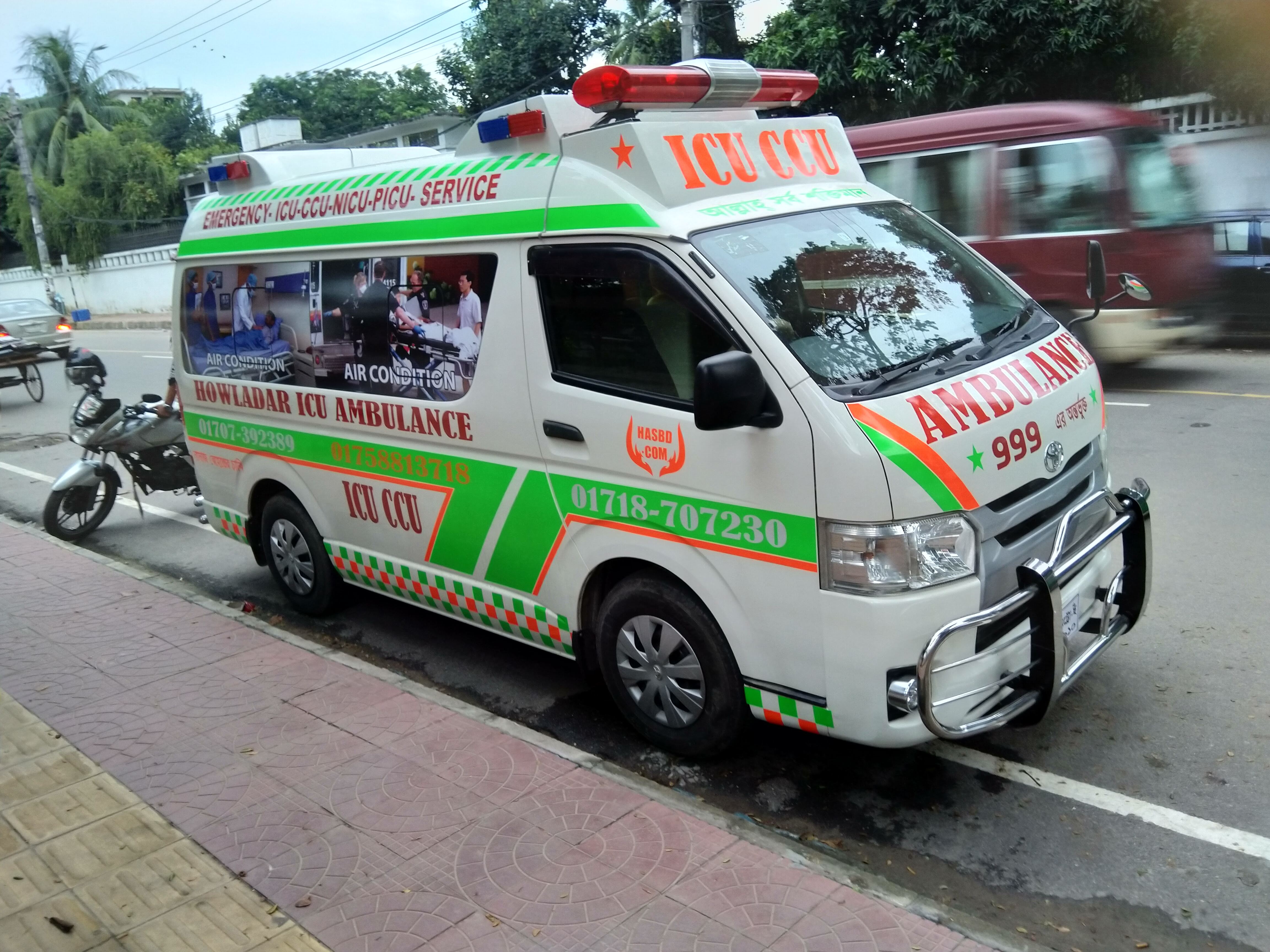 ICU Ambulance Service in Dhaka, 01627669222