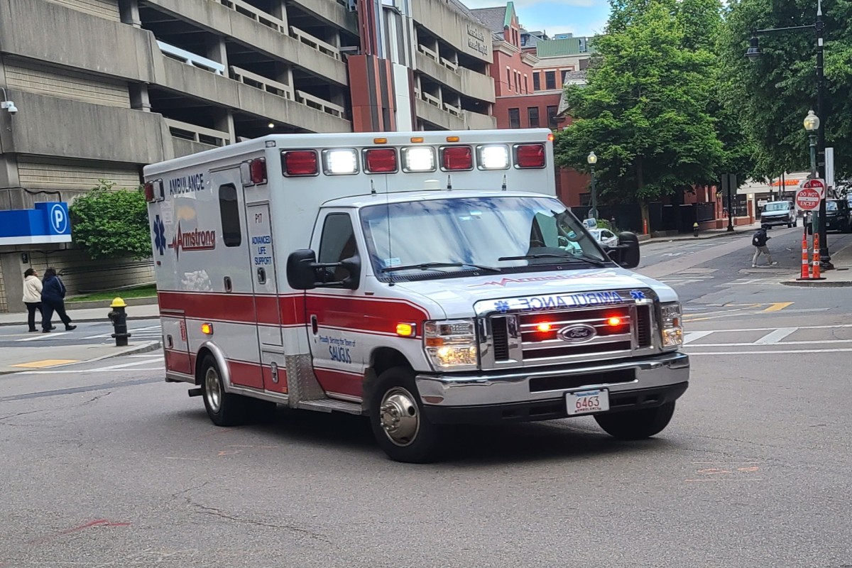 Ali Ambulance Service
